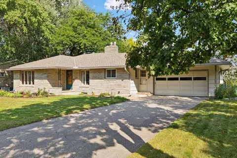 3420 46th Ave N, Robbinsdale, MN 55422