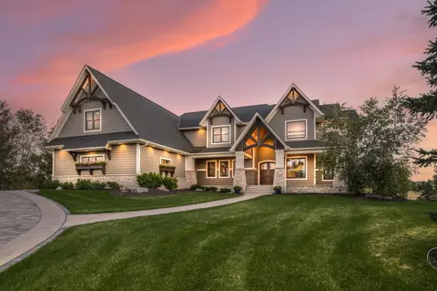9745 Whistling Valley Rd, Lake Elmo, MN 55042