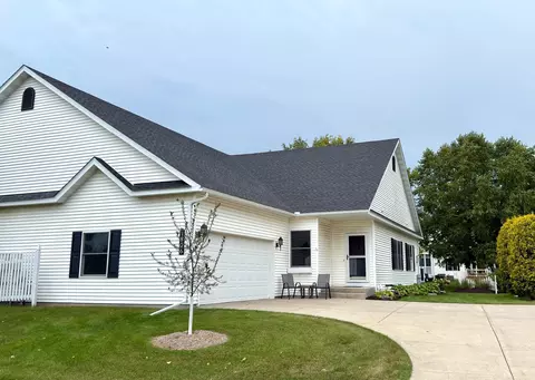 1806 Prairie St, Northfield, MN 55057