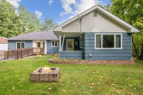 5819 N Pike Lake Rd, Duluth, MN 55811