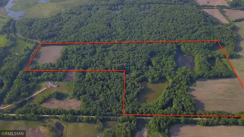6 Nn 150th St, Garfield Twp, WI 54001