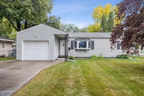 322 25th Ave N, Fargo, ND 58102