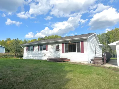 2305 4th Ave E, International Falls, MN 56649