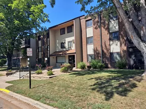 1340 9th Ave S #118, Saint Cloud, MN 56301