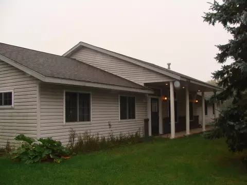 1216 13th St SW, Wadena, MN 56482