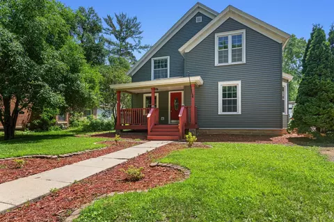 321 S 2nd St, Le Sueur, MN 56058
