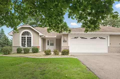 1020 Horizon St, Vadnais Heights, MN 55127