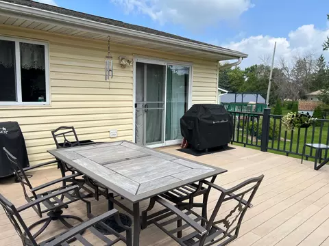 Exterior - 709 Mlinar Ave, Spring Valley, MN 55975 photo 2 of 3
