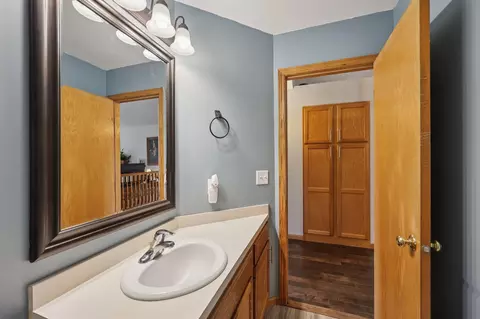 Bath - 28968 Danel Ave, Randolph, MN 55065 photo 2 of 3