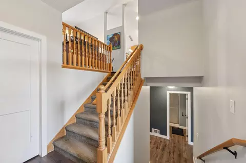Entry Way - 28968 Danel Ave, Randolph, MN 55065 photo 3 of 9