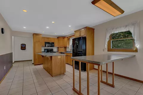 Kitchen - 104 E Minnesota St, Grey Eagle, MN 56336 photo 4 of 5