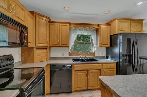 Kitchen - 104 E Minnesota St, Grey Eagle, MN 56336 photo 3 of 5