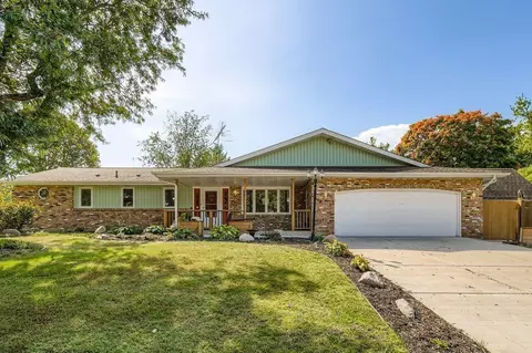 4542 148th Ct, Apple Valley, MN 55124