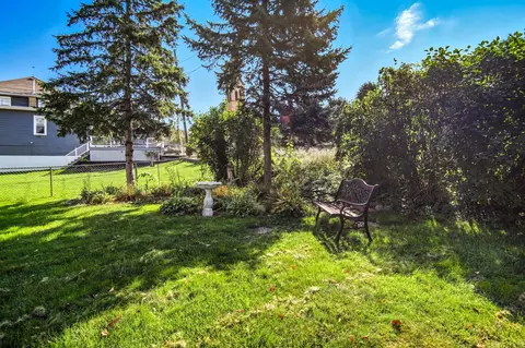208 3rd St E, Jordan, MN 55352 photo 37