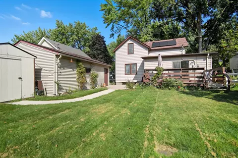 208 3rd St E, Jordan, MN 55352 photo 3