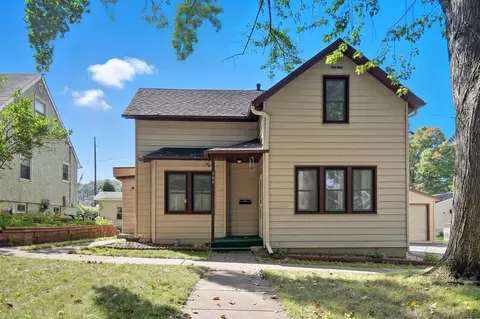 208 3rd St E, Jordan, MN 55352