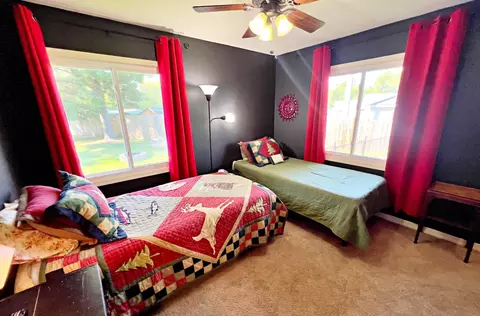 Bedroom - 9699 Us Highway 169, Garrison, MN 56450 photo 8 of 9