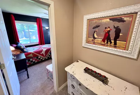 Entry Way - 9699 Us Highway 169, Garrison, MN 56450 photo 2 of 2