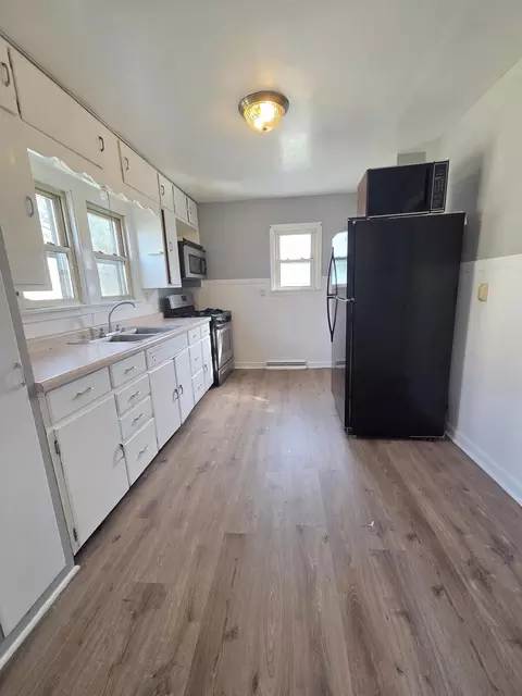 Kitchen - 824 E Washington St, Caledonia, MN 55921 photo 1 of 1