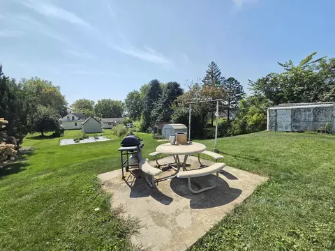 Exterior - 824 E Washington St, Caledonia, MN 55921 photo 2 of 4