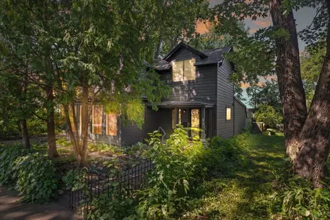 2416 23rd Ave S, Minneapolis, MN 55404