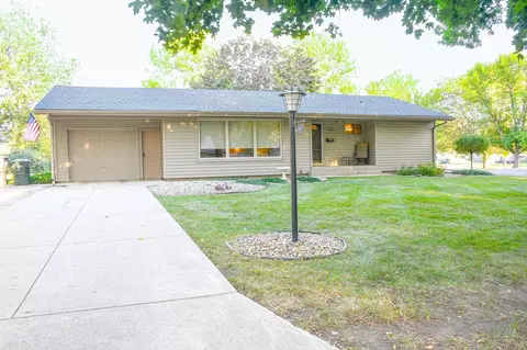 1110 Elmhurst Ave, Luverne, MN 56156