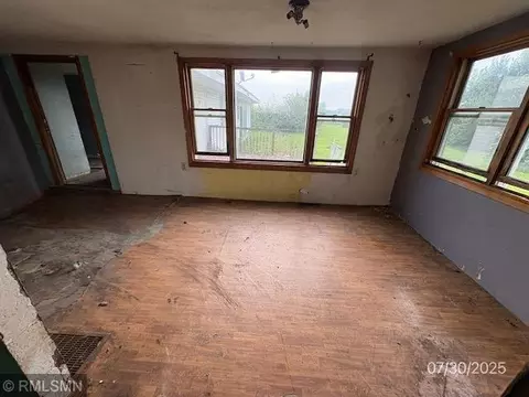 Living - 12224 270th St E, Kenyon, MN 55946 photo 2 of 3