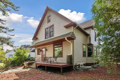 796 Larpenteur Ave W, Saint Paul, MN 55113