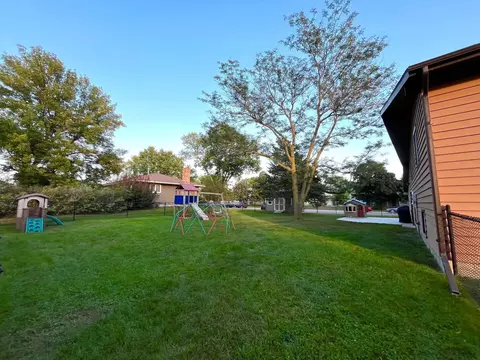 Exterior - 1500 River Rd, Windom, MN 56101 photo 3 of 3