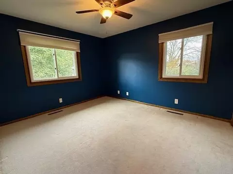 Bedroom - 1500 River Rd, Windom, MN 56101 photo 3 of 6