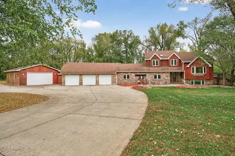 10500 Kadler Ave NE, Monticello, MN 55362