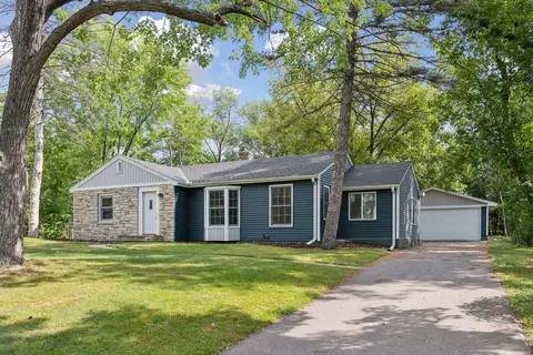 3401 Meadow Ln, Minnetonka, MN 55345