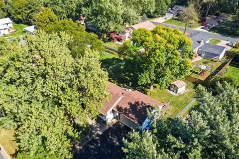 7739 Woodlawn Dr, Mounds View, MN 55112
