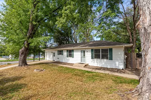 118 13th St NW, Faribault, MN 55021 photo 4