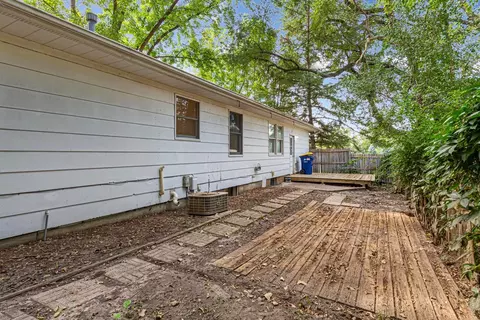 118 13th St NW, Faribault, MN 55021 photo 5