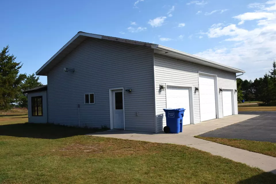 Other - 913 Thomas Rd SW, Bemidji, MN 56601 photo 4 of 6