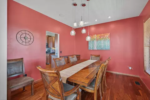 Dining - 24232 Superior Dr, Rogers, MN 55374 photo 3 of 4