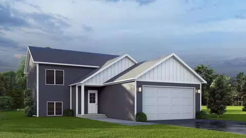 1005 3rd Ave NE, Milaca, MN 56353