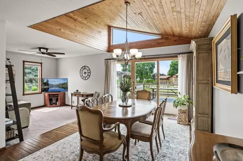 3973 Beryl Rd, Eagan, MN 55122