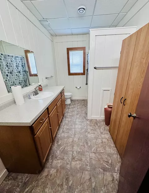 Bath - 20904 65th Ave, Milaca, MN 56353 photo 1 of 1