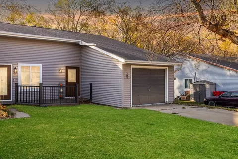 705 Berg Blvd SE, Stewartville, MN 55976