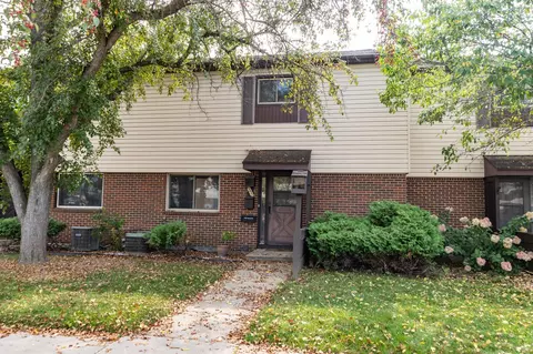 4017 18th Ave NW, Rochester, MN 55901
