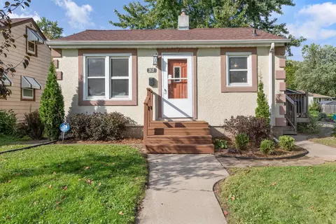 2639 15th Ave E, North Saint Paul, MN 55109