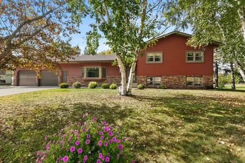121 Main St, Holdingford, MN 56340