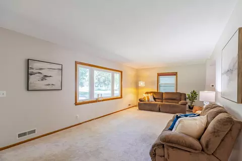 Living - 1913 E 86 12 St, Bloomington, MN 55425 photo 1 of 4