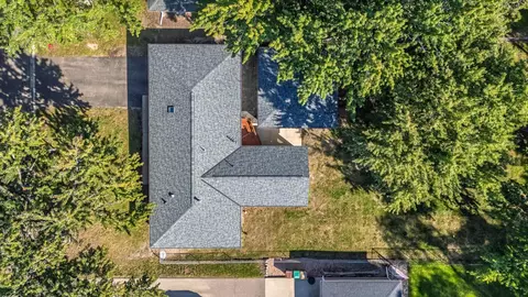 View/Area - 1913 E 86 12 St, Bloomington, MN 55425 photo 1 of 8