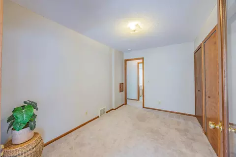 Bedroom - 1913 E 86 12 St, Bloomington, MN 55425 photo 2 of 7