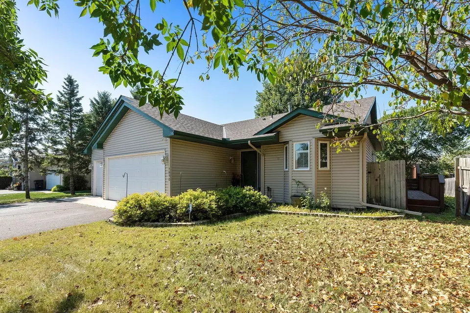 Exterior - 4650 Pondview Cir, Big Lake, MN 55309 photo 2 of 9