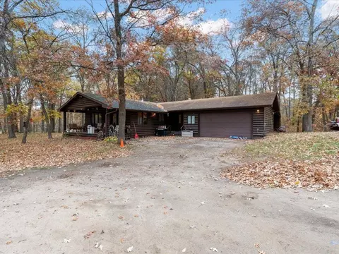 33033 Rolling Oaks Ln, Motley, MN 56466