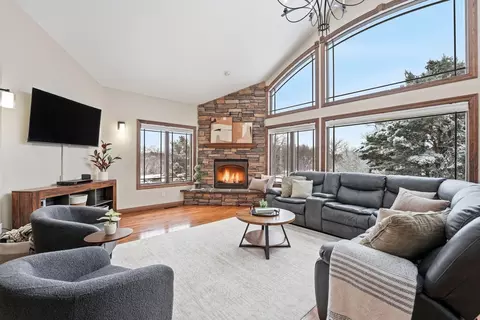 3191 Crestwood Dr NE, Alexandria, MN 56308